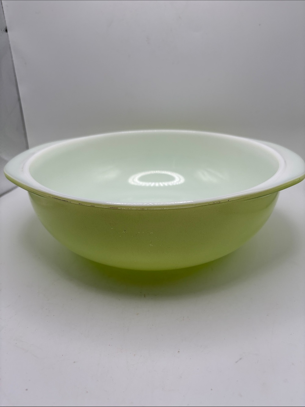 Pyrex #024 2 Qt Lime Green Casserole Dish